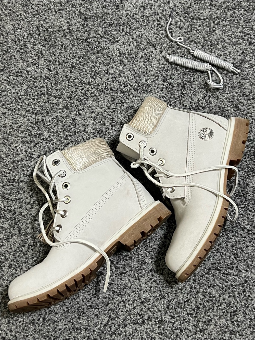 Timberland 6 Inch Premium Grey Nubuck Silver Snakeskin Boots A1UWF Womens 7